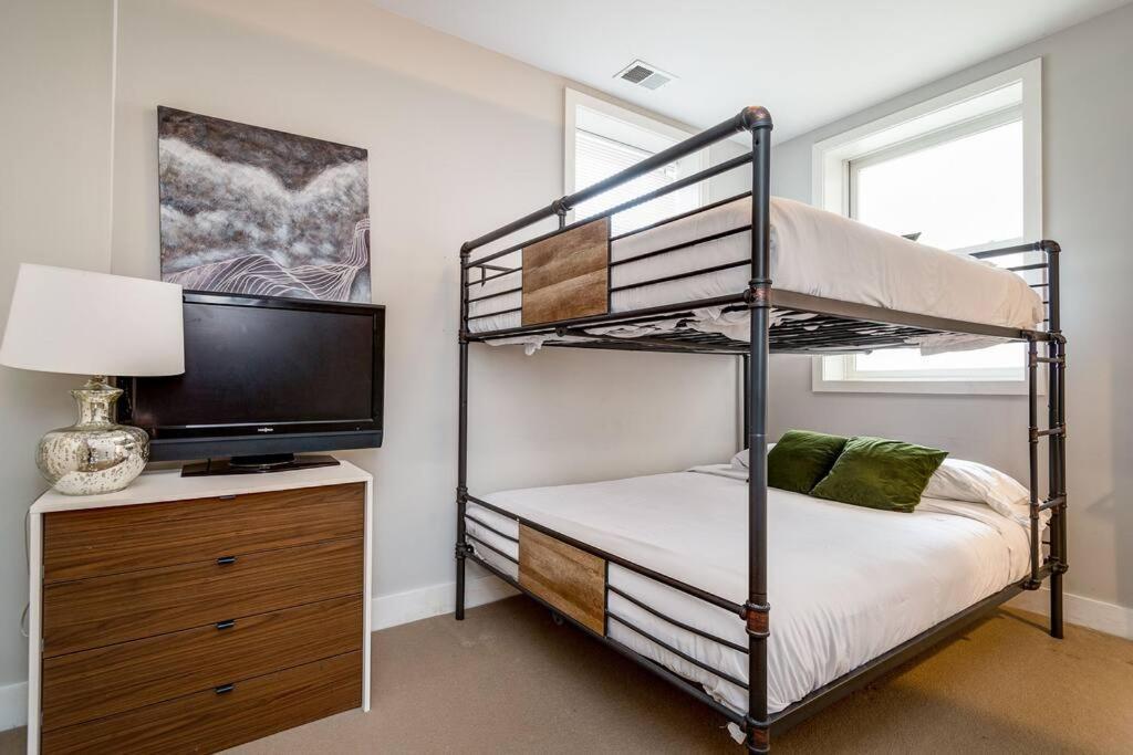 Cozy Beautiful Downtown Unit Chi In Prime River North Location Near Mag Mile - 2 ชิคาโก ภายนอก รูปภาพ